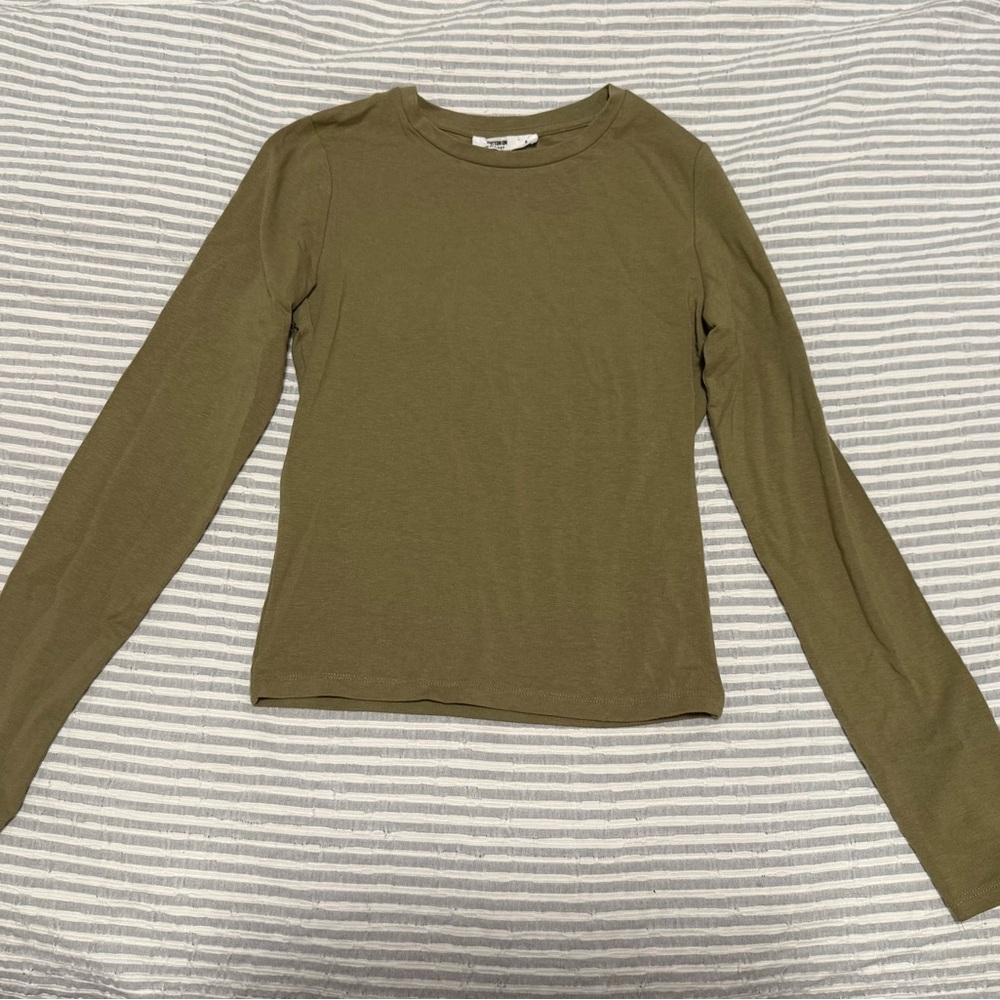 Cotton On - Olive Green Long Sleeve T-shirt